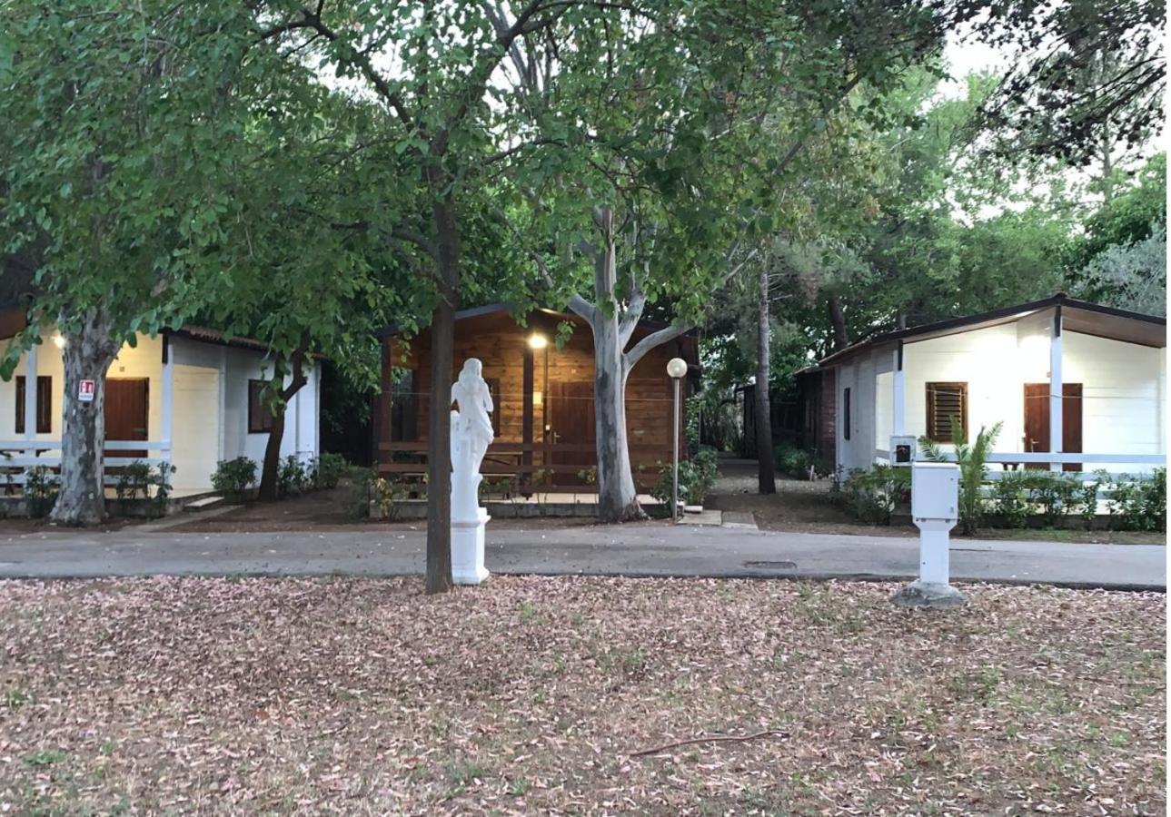 Viola Club Village & Camping 弗切瓦拉诺 外观 照片